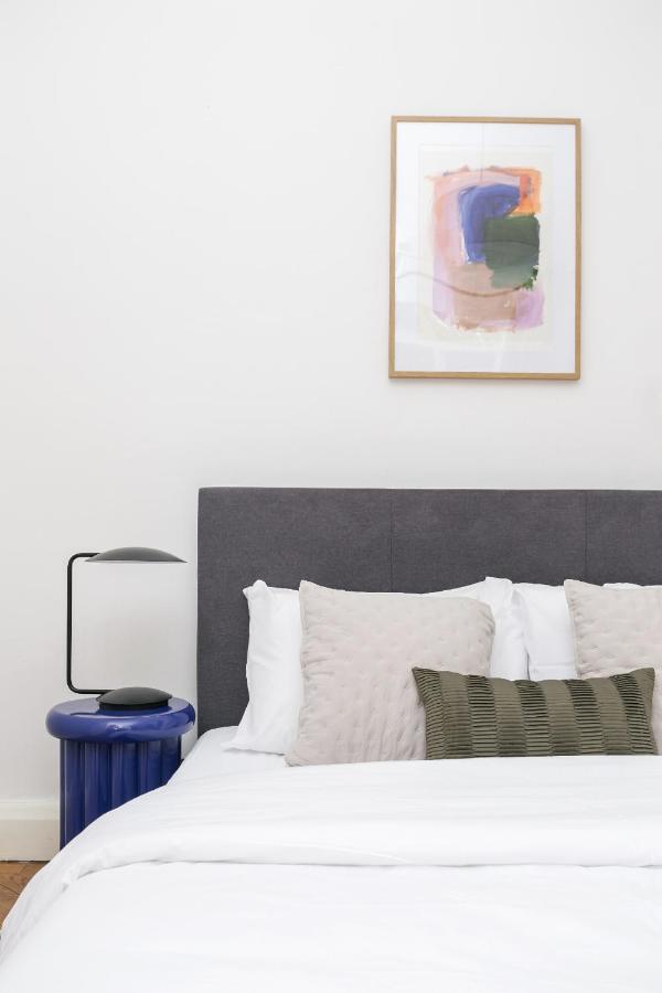 Chic 1 Bedroom Apartment In Bloomsbury, Sleeps 4 London Eksteriør bilde