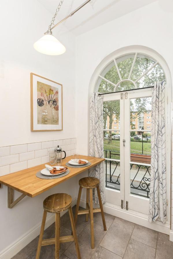 Chic 1 Bedroom Apartment In Bloomsbury, Sleeps 4 London Eksteriør bilde