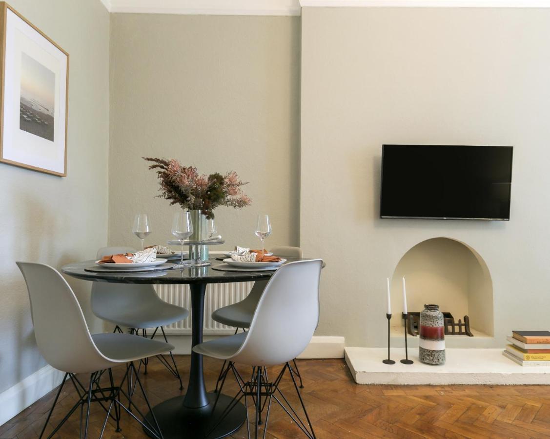 Chic 1 Bedroom Apartment In Bloomsbury, Sleeps 4 London Eksteriør bilde